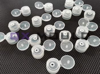 24/410 Flip Top Cap Mould